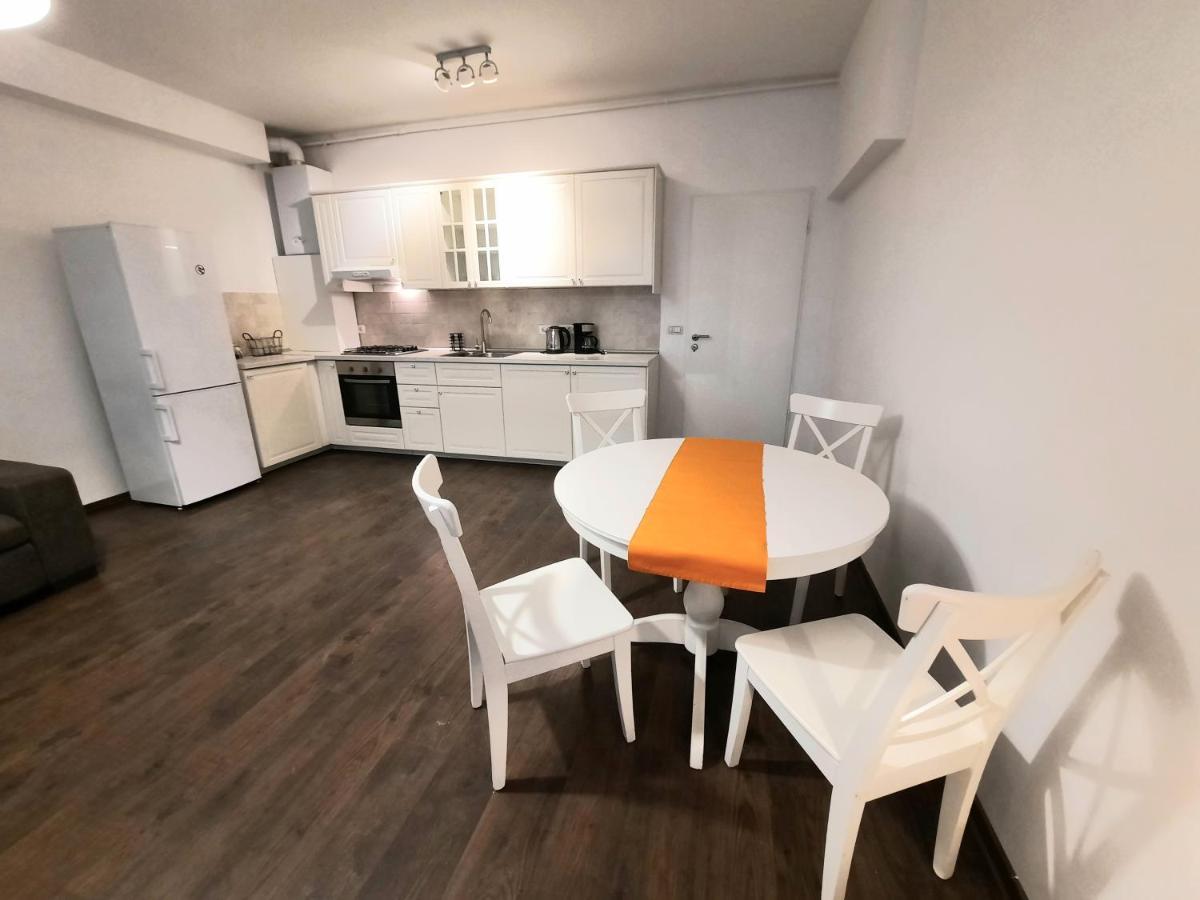 Pif Apartments Sadoveanu Брашов Экстерьер фото